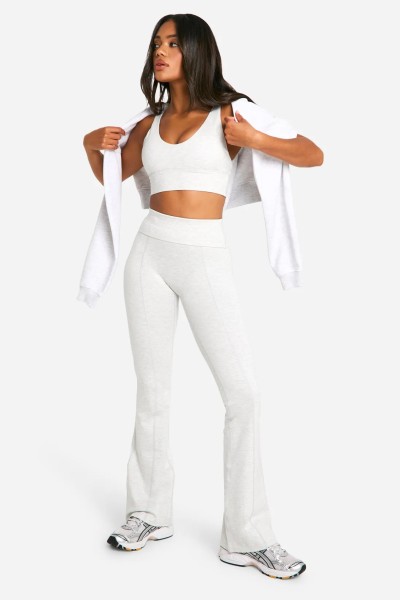 Product DSGN Studio Supersoft Sculpt Flared Legging