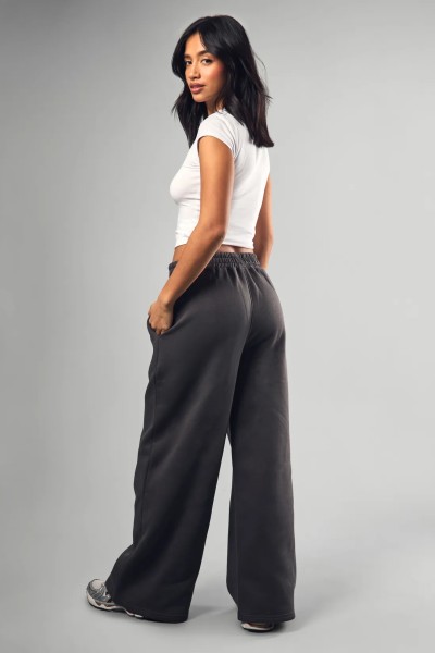 Product Petite DSGN Studio Applique Straight Leg Jogger